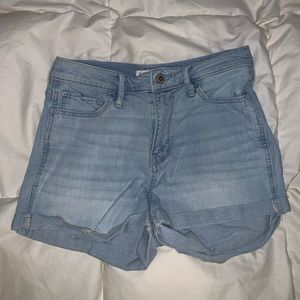Hollister Girls High-Waisted Jean Shorts